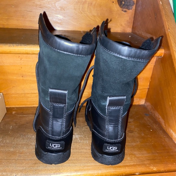 Kids Ugg snow boots - Picture 2 of 7